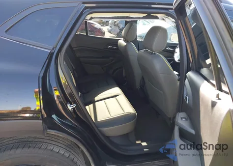 2025 Chevrolet Trax Fwd Activ z USA, uszkodzony, nr VIN KL77LKEP3SC220657